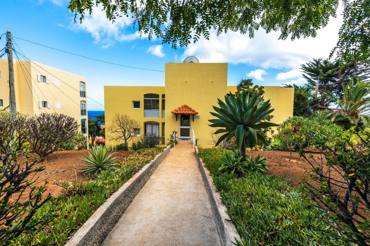 Sea Breeze I Apartment Canico  Bagian luar foto